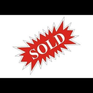 Sold!! duplicate listing in error!